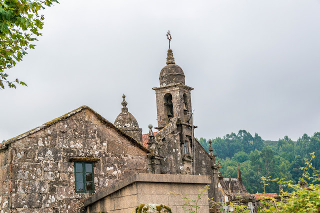 Fotografía de la Iglesia de San Salvador de Maceira