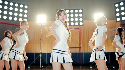 AoA Mina in Heart Attack MV