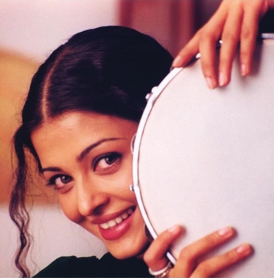 Aishwarya Rai Hot 1999