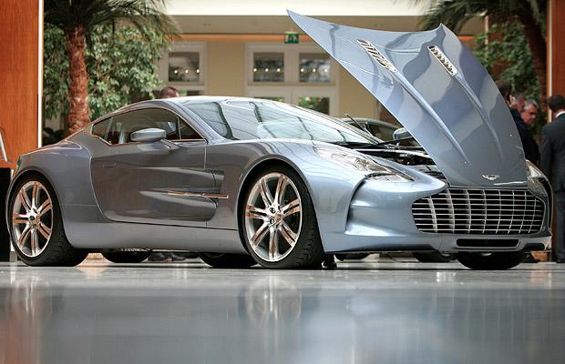 aston martin 177