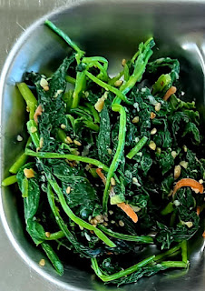 Seasoned aster leaf with soybean paste