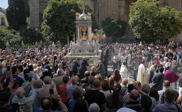Horario e Itinerario de la Procesión del Corpus Christi de Málaga 2022