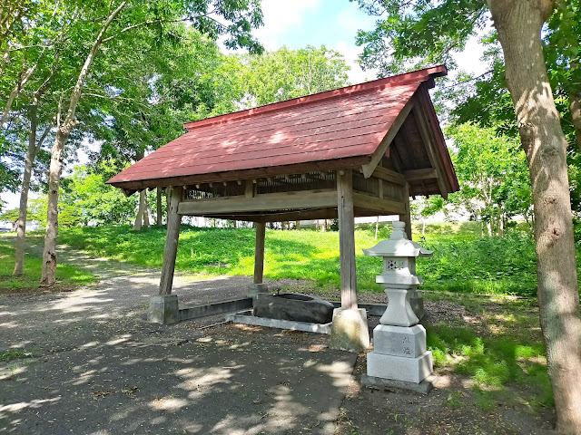 Embetsu Shrine's chozuya