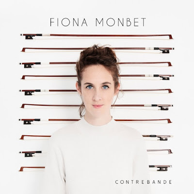 Voici Fiona Monbet avec son second album, CONTREBANDE.