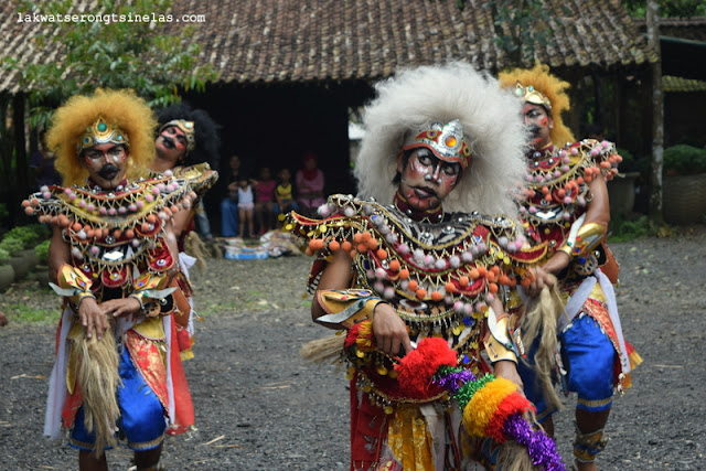 INTERESTING FEATURES OF MAGELANG INDONESIA