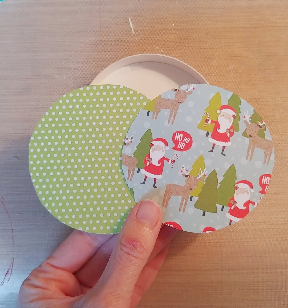 Snow Globe Ornaments From Recycled Ice Cream Lids!