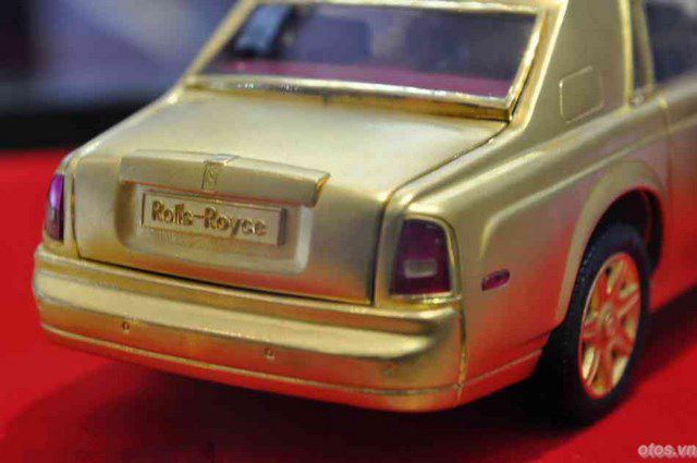 Cận cảnh Rolls-Royce - Phantom phiên bản mô hình