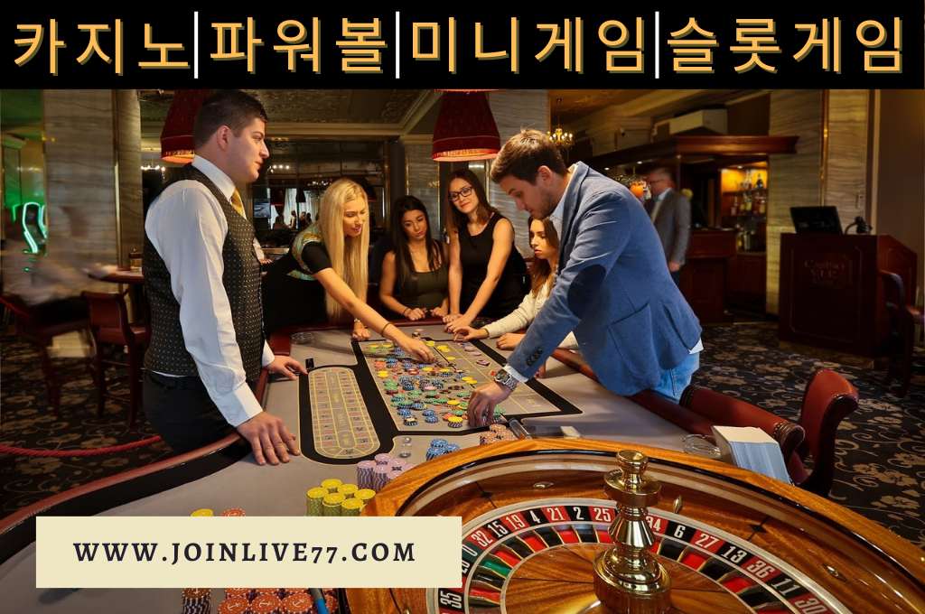 Professional players playing casino games in casino.