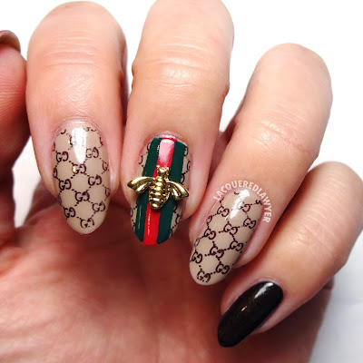 Bee Gucci Nails