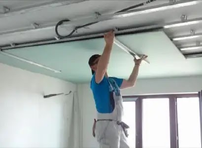 How to sheathe the ceiling plasterboard