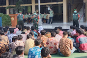 Bentuk Sikap Disiplin Siswa, Babinsa Koramil04/Pulogadung Berikan Wasbang dan Latihan PBB