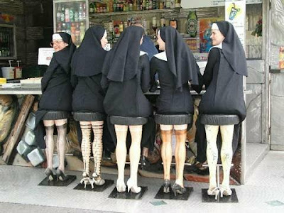 5 Nuns sat up at the bar and were enjoying their Cokes