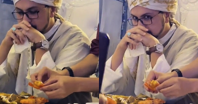 (Video) 'Sampai macam tu depa sanjung dia, makan udang pun orang tolong kopek kan?' - Netizen berdebat tentang pendakwah asing mengaku dirinya keturunan Nabi Muhammad