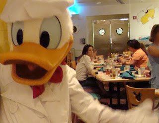 Donald Duck Chef Mickey's Contemporary Disney World