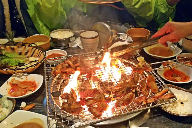 Authentic Grilled Chuncheon Dakgalbi (솣불 닭갈비) | www.meheartseoul.blogspot.com