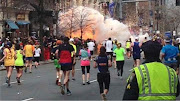 Boston marathon explosion video (boston bombing photos)