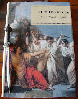 Portada del libro Querido Bruto, de José Ramón Ayllón