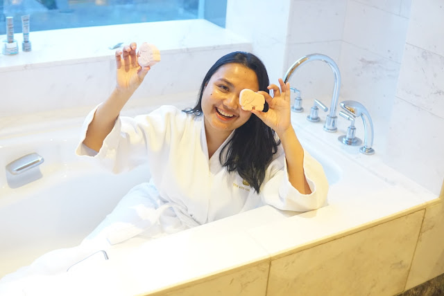 THE RITZ CARLTON MEGA KUNINGAN STAYCATION