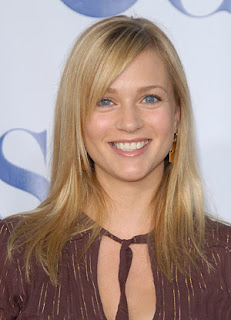 A J Cook Hairstyle Pictures - long blonde hairstyle ideas for girls