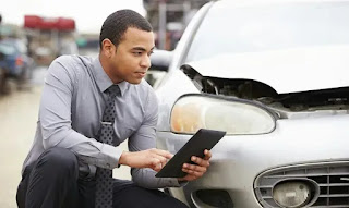 How to hire a lawyer and is it worth hiring a lawyer for a car accident and why?