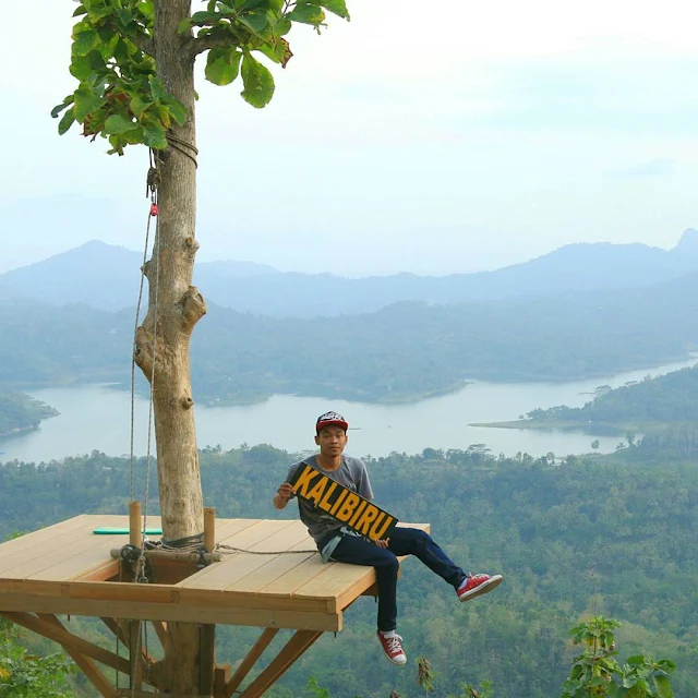 foto pemandangan kalibiru