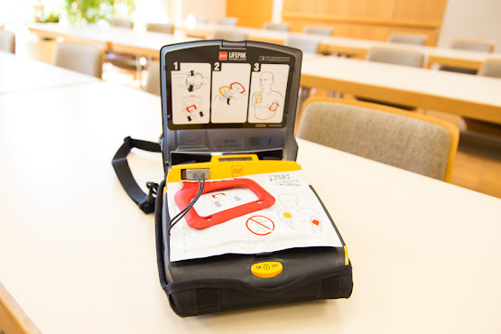 Defibrillator Batteries: Lifespan