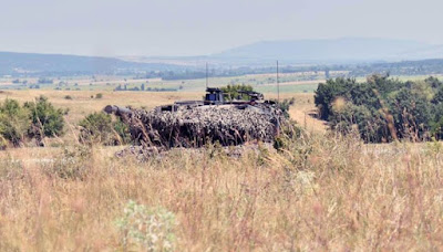 Άρμα Μάχης Leopard2HELL με προσαρμοσμένοα εκαπιδευτικά δίχτυα παραλλαγής.