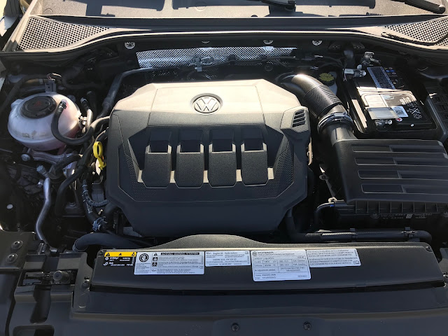 Engine in 2019 Volkswagen Arteon 2.0T SEL Premium R-Line w/4MOTION