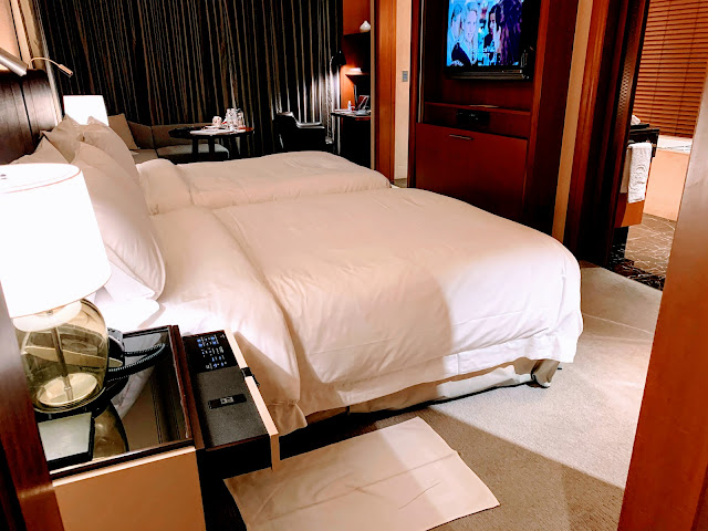 【宿泊記】セント レジス ホテル 大阪 / グランドデラックスプリミエツイン（ビューバス）「ラグジュアリー感のある内装とバトラーサービスが魅力のホテル」