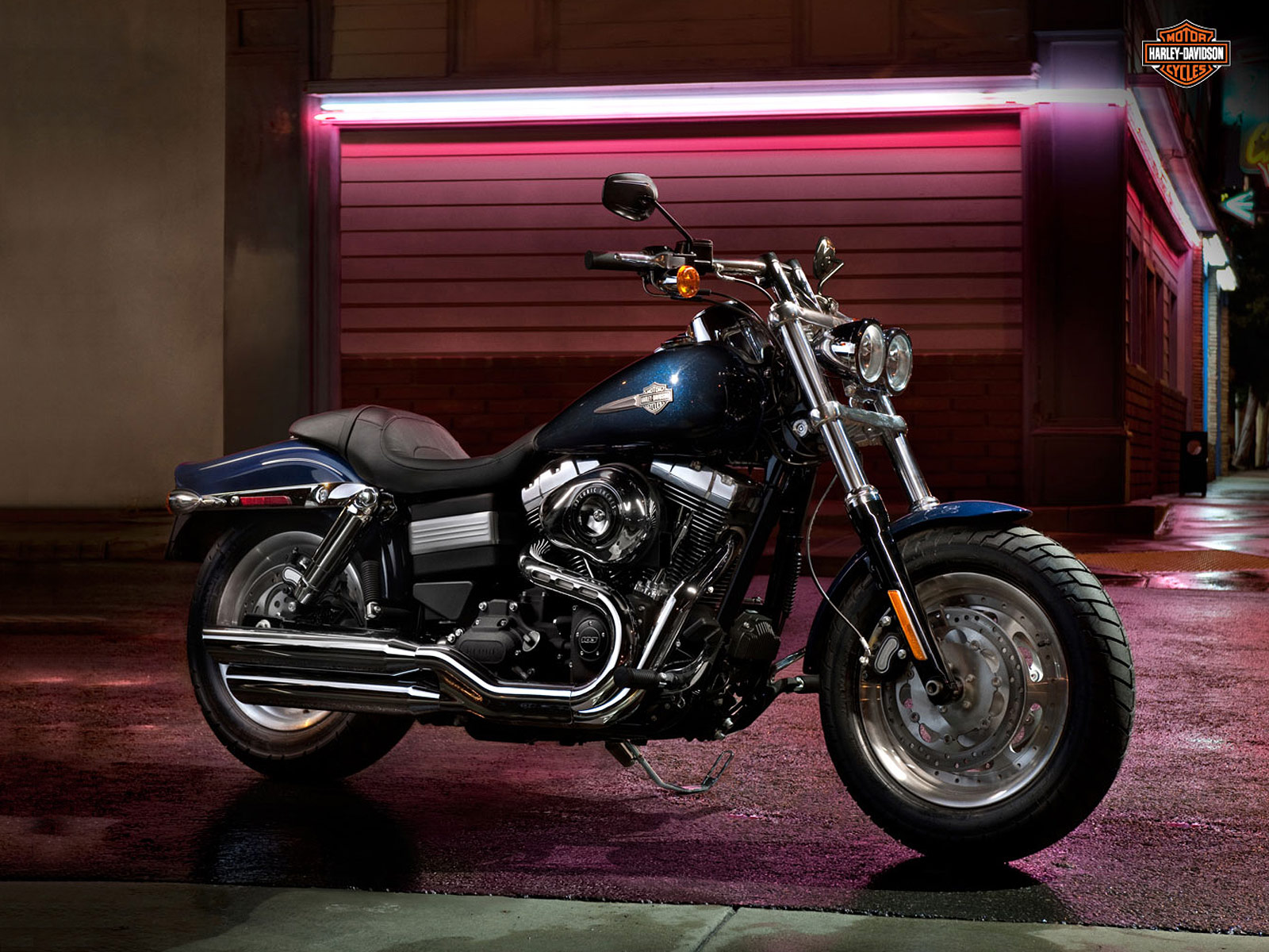 2012 FXDF Dyna Fat Bob Harley-Davidson pictures, review, specs