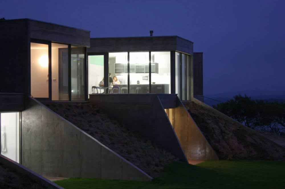 Casa en Foz do Arelho - Alexandre Burmester Arquitectos Asociados