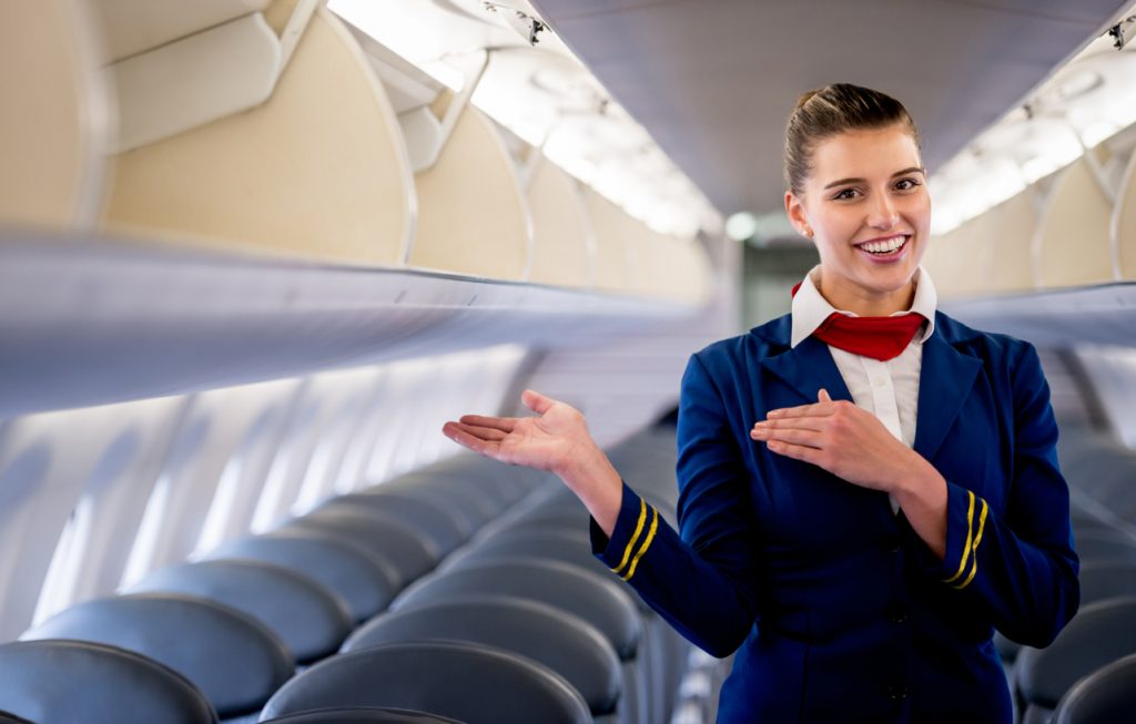 7 things flight attendants are forbidden to do anymore!