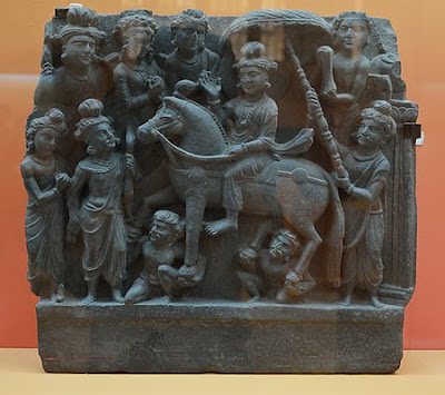 राजकुमार सिद्धार्थ का अति प्रिय अश्व कंथका , गांधार का एक शिल्प , अब वह ब्रिटिश म्यूजियम में रखा गया है ।