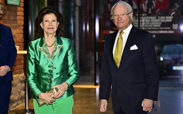 King Carl Gustaf and Queen Silvia attended ABBA concert. Silvia wore a green jacket and green trousers
