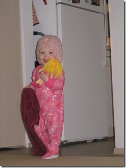 13 months Lily 006