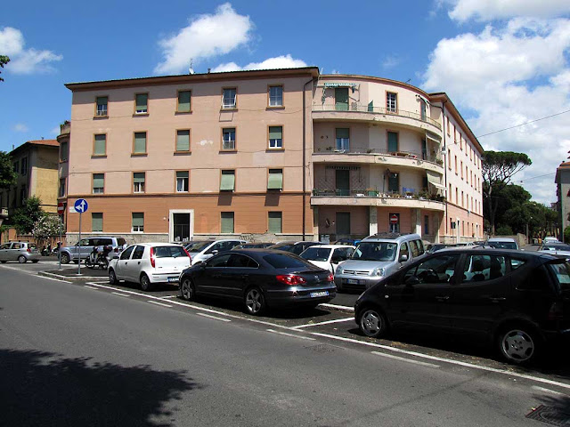 Parcheggio, viale Marconi, Livorno