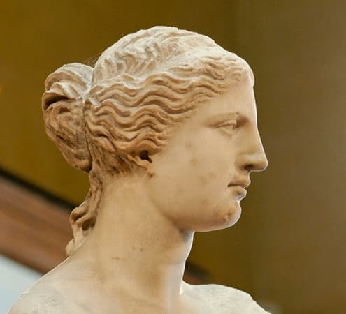 venus-de-milo-mileto-detalle-rostro-museo-del-louvre