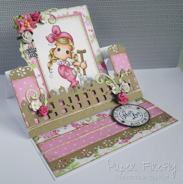 Swing easel card with Tilda in the garden