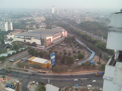 Pandangan Mata dari Lantai 25 poins square jakarta