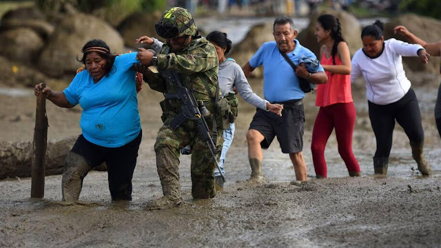 Confirman cuatro muertos y 18 desaparecidos por riada en suroeste de Colombia