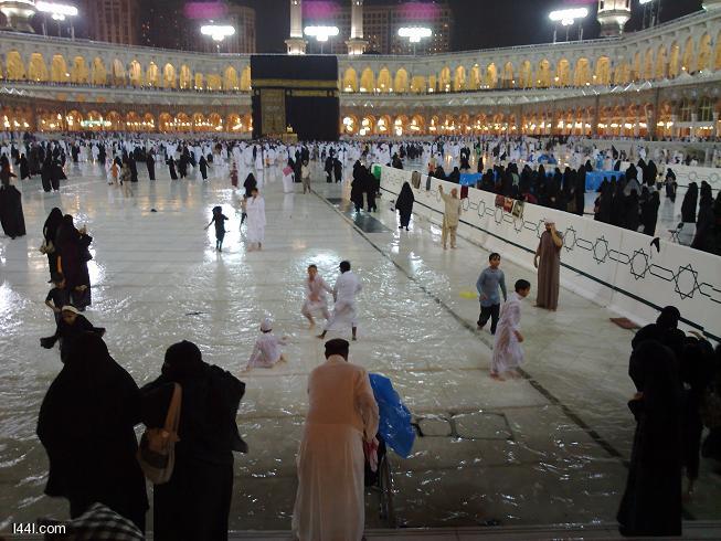 Kaaba Wallpapers In Rain