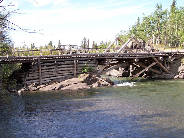 CANYON CREEK, YUKON TERRITORY - 1900'S BRIDGE DESIGN