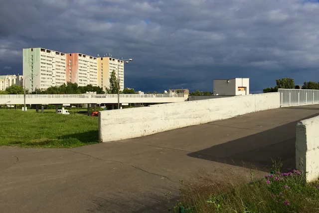Зеленоград, 3-й микрорайон, 6-й микрорайон, мост над Савёлкинским проездом «Зеленоградский-1»