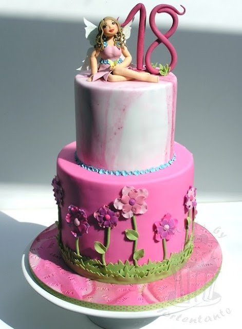 Fee Torte Geburtstagstorte pink fairy Märchen