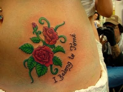 Cute and Small Feminine Rose Tattoos As women we love roses 