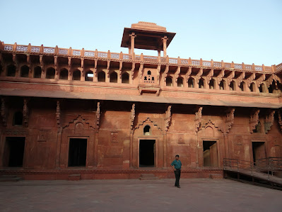 Agra Fort- Architecture In India
