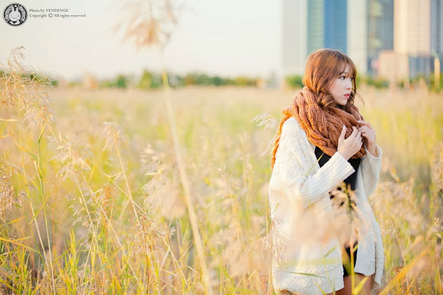 2 Lee Eun Hye in the sunset - very cute asian girl-girlcute4u.blogspot.com