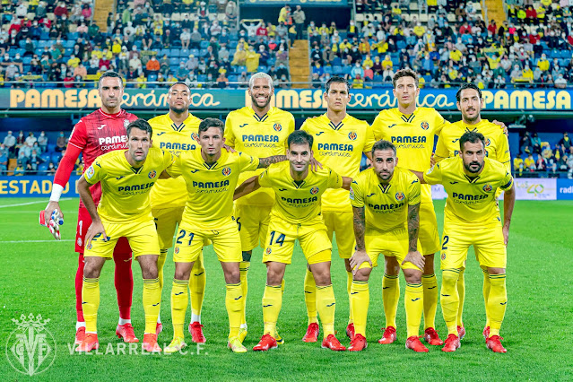 VILLARREAL C. F. Temporada 2021-22. Sergio Asenjo, Danjuma, Capoue, Mandi, Pau Torres, Dani Parejo. Alfonso Pedraza, Yéremi Pino, Manu Trigueros, Paco Alcácer, Mario Gaspar. VILLARREAL C. F. 4 ELCHE C. F.1. 22/09/2021. Campeonato de Liga de 1ª División, jornada 6. Villarreal, Castellón, estadio de La Cerámica