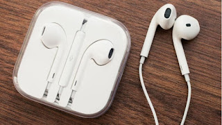 iPhone earphone, iPhone earpod,iPhone earpeice, apple headset, apple earphone, iPhone headphone