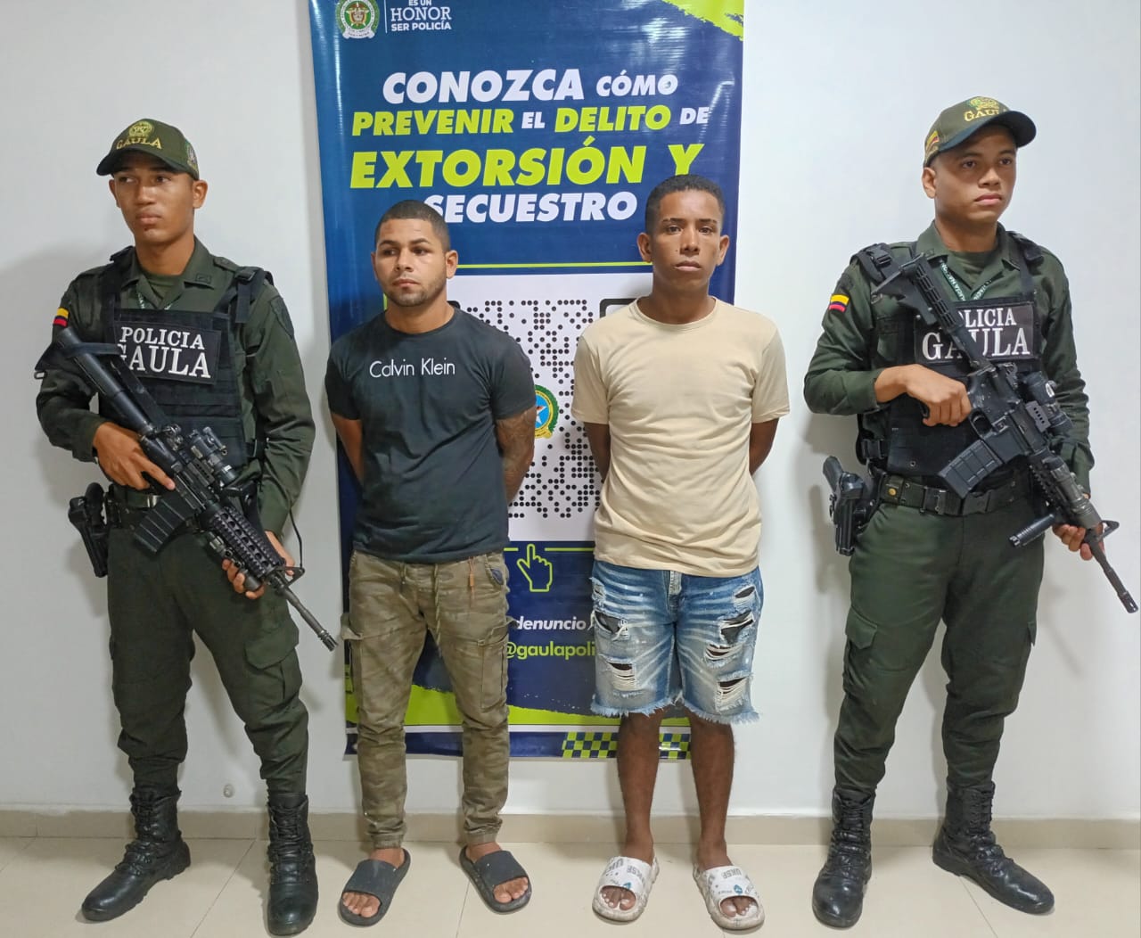 https://www.notasrosas.com/Grupo Gaula de la Policía Nacional aprehende a dos hombres en Valledupar,  por el Delito de Extorsión por Devolución